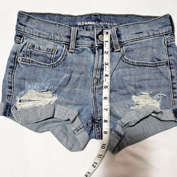 FREE with bundle! Old Navy medium wash distressed Boyfriend cuffed jean shorts - Picture 8 of 11